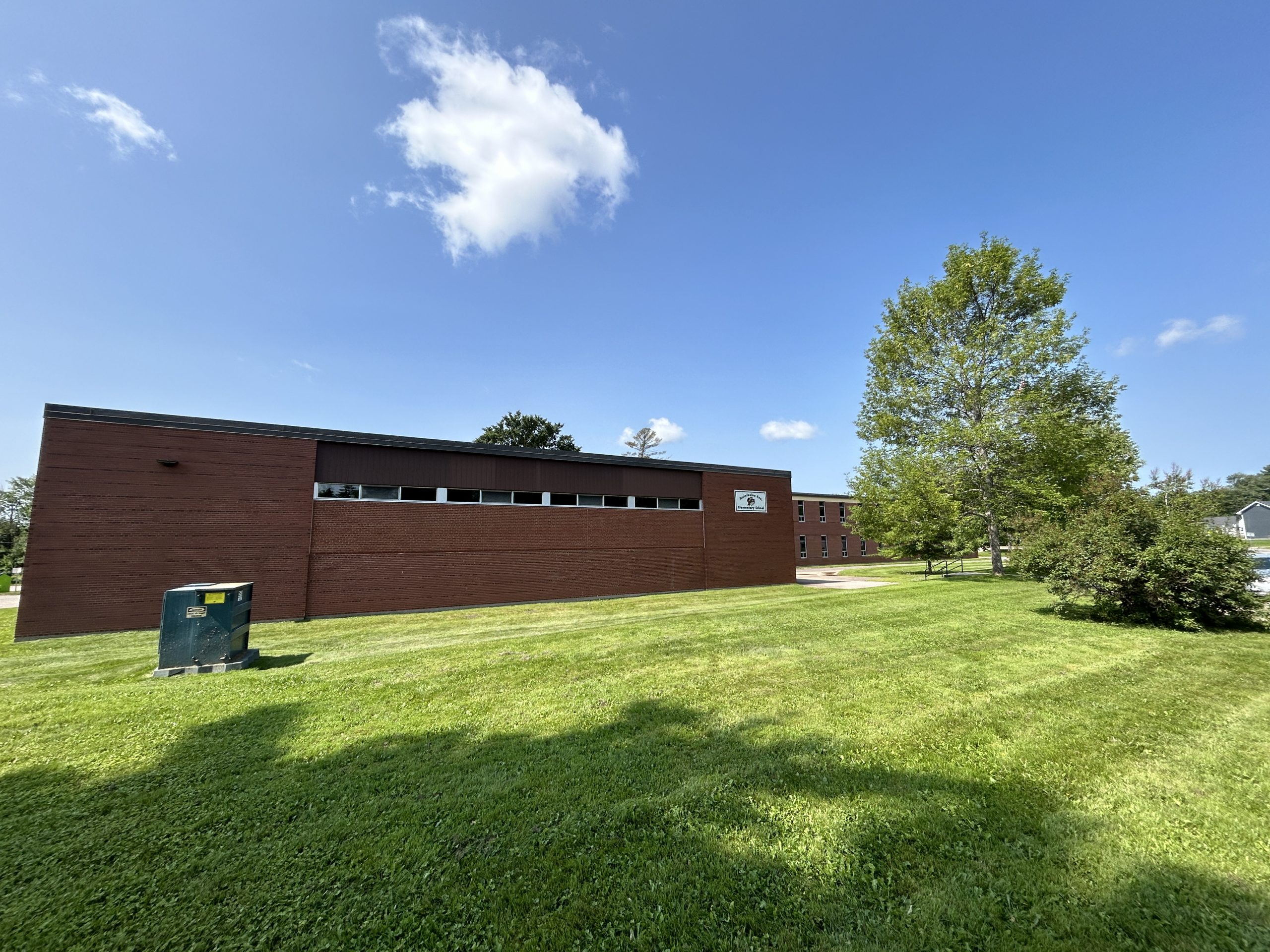 Assiniboine Avenue Elementary School